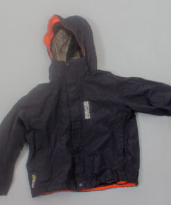 regn/ höst jacka strl 120